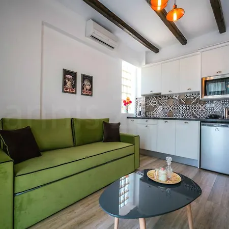 Armenos 伊里斯斯